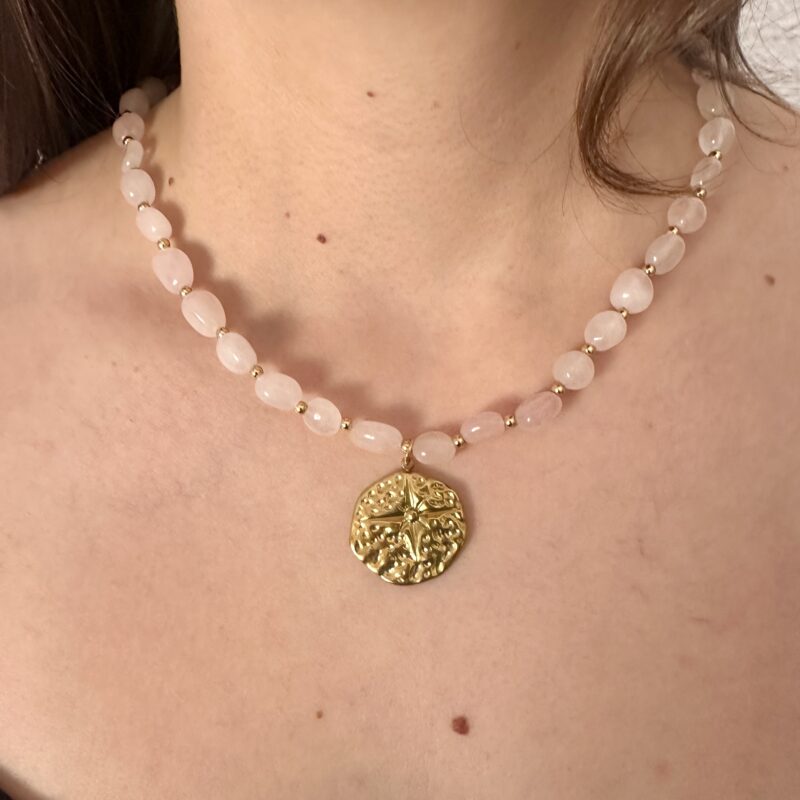 Collar Isis cuarzo rosa