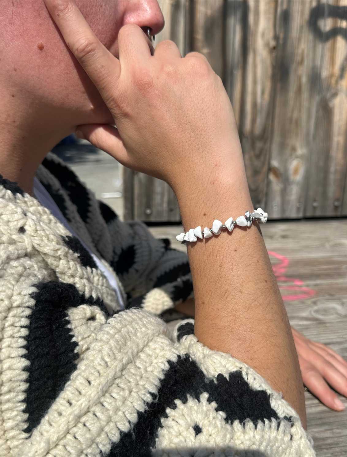 PULSERA GRETA HOWLITA