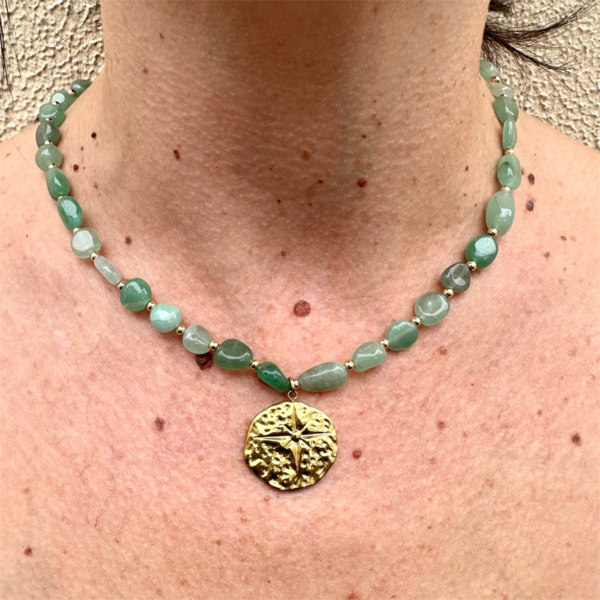 COLLAR ISIS AVENTURINA VERDE